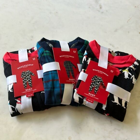 New holiday infant 1 piece Jammie’s 3 pairs size 6-9 months - Picture 1 of 5